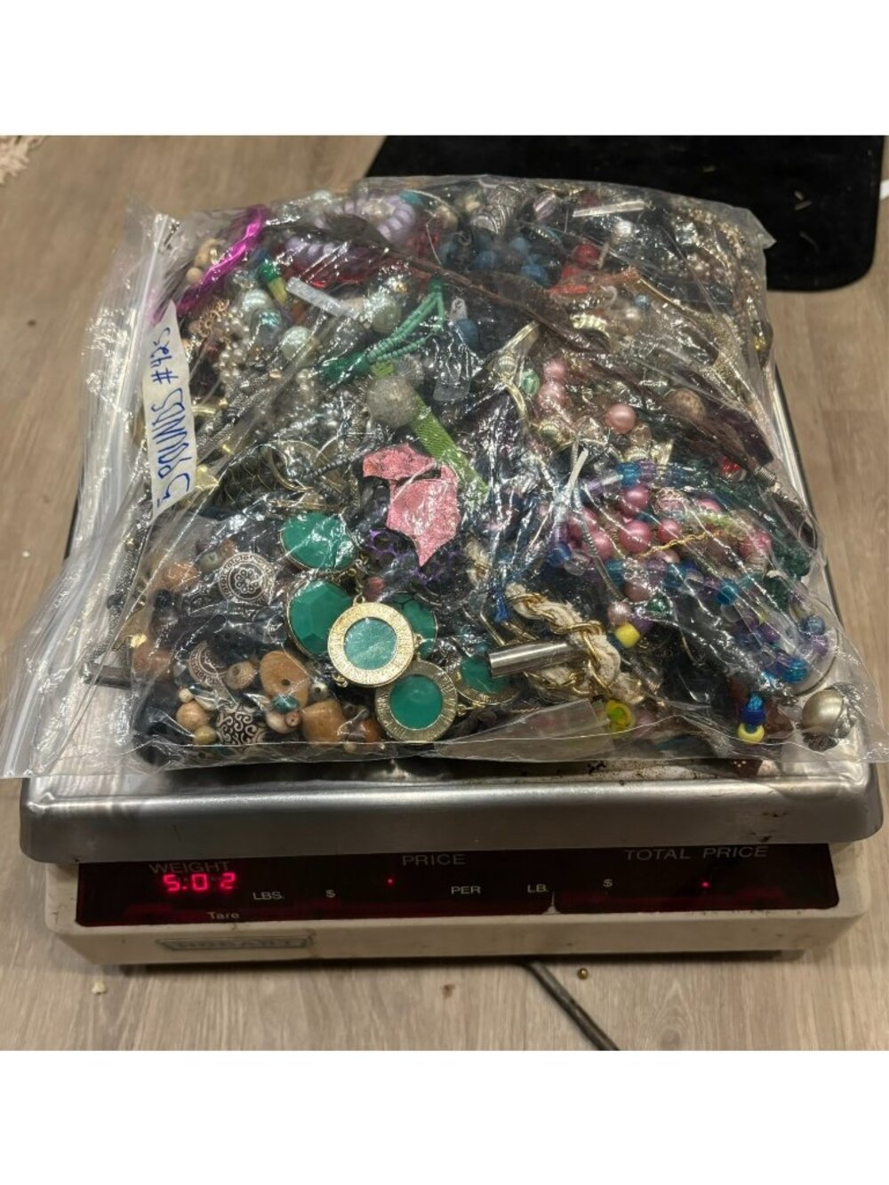 5 Pound Bag Vtg-MOD Costume Jewelry Craft Repurpose Scrap Bead Repair Lot 425